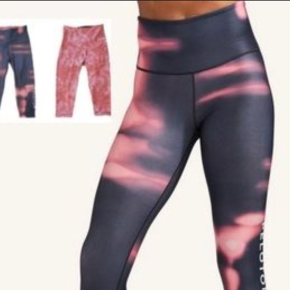 Peloton Red and Black Leggings - Picture 5 of 5